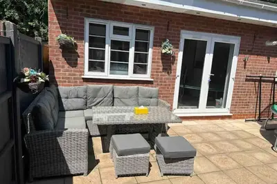 1 comfortable bedroom guest house
