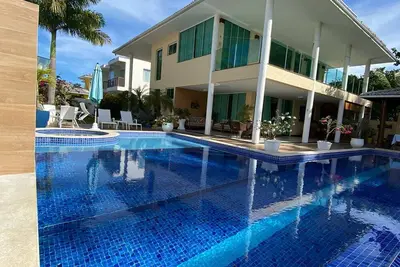 Image de Spectacular House in Condomínio Paraíso - Guarajuba