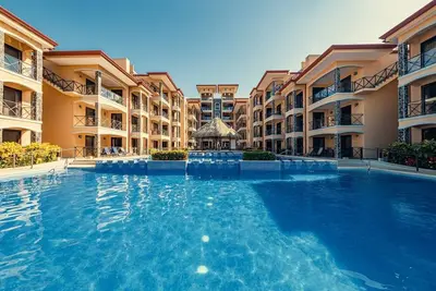 Image de This condominium is a 2 bedroom(s), 2 bathrooms, located in Jaco, Provincia de Puntarenas.