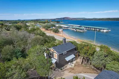 Image de Modern Graford Cabin: Walk to Possum Kingdom Lake!