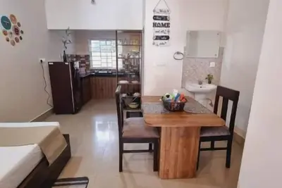 Image de Blissful Oasis by Happy Home Living