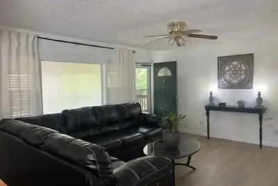 Image de Home away from home