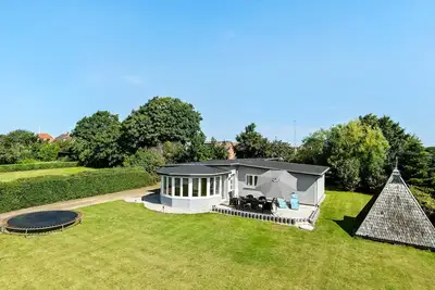Image de Belle maison à Roslev avec WiFi
