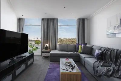 Image de Grand Luxury in the Cbd along the Yarra River