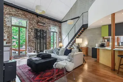 Image de Iconic MacRobertson Chocolate Factory Conversion