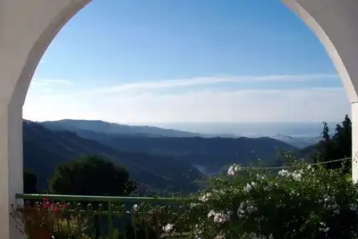 Image de Apartment mit Toller Terasse und Herrlichem Meerblick