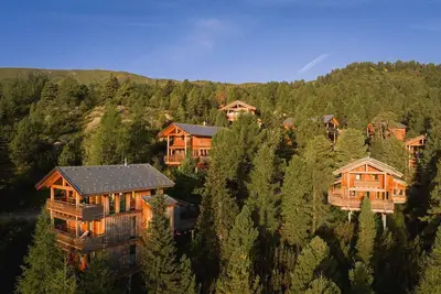 Chalet naturel avec sauna et bain à remous