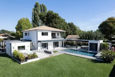 Image de Villa  Palawan avec piscine chauffée, Spa et Sauna