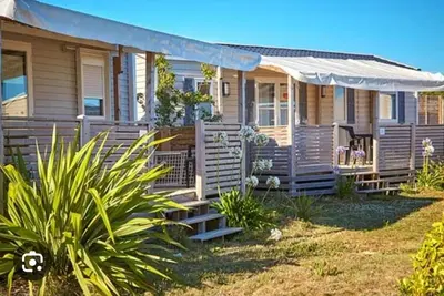 Image de Sarzeau Mobil home 6 places bord de mer et piscine camping le saint jacques****