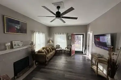 Image de The Original 1947 Ufo Home Downtown Roswell Nm