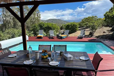 Image de Villa avec piscine, en pleine nature et a 7 minutes de Saint Florent!