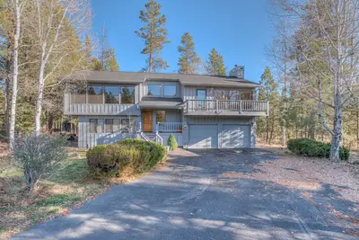Image de Spacious 4bd/3bath, A/C, Hot Tub, Sharc, Ev