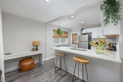 Image de Brand New! Casa verde. Monthly Stay Discount!