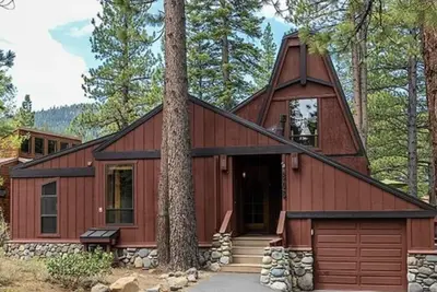 Image de Luxury Northstar Cabin • Creekside • Lake Tahoe • Pools & Hot Tubs • Hike • Bike