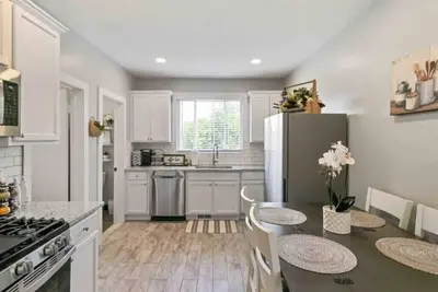 Image de Peaceful Paradise Duplex home rear unit