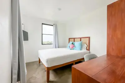 Image de 1 Bedroom Apt 4a, Oceanview + Pool, Near Beach | @ Paradise Point Barbados