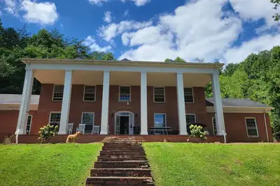 Image de Warm family mountain home in Cullowhee, Nc.