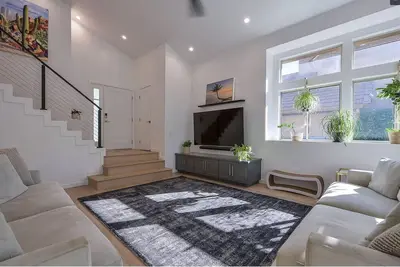 Image de Updated La Paloma Getaway!