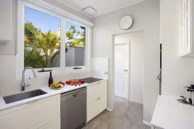 Image de Peaceful & Light Paddington home