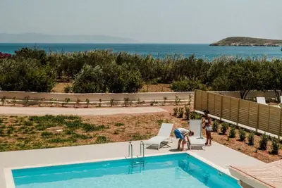 Image de Twin Suns Villa 03 in Dryos - Three bedroom villa with a private pool -