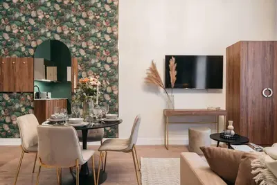 Image de Cozy Nature-Inspired Stay in Krakow Old Town