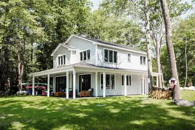 Image de 37(A) Shore Rd, Raymond Me- Loon Lodge