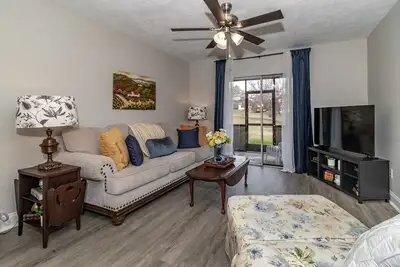 Image de Beautiful 2 bedroom 2 bathroom condo with private patio. The sleeping arrangements are 2 queen beds.