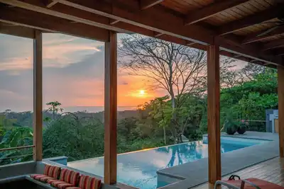 Image de Banana Paradise 5 Br 3 Ba Walking distance to Lagarta Lodge
