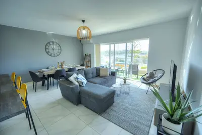 Image de Spacious seafront 3 bedrooms - balcony Goslm-7