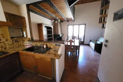 Image de Appartement 'Le Colombera - Idéal Pour Sportif' avec vue sur montagne et balcon