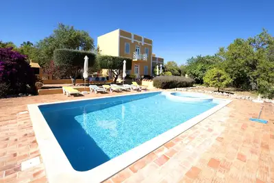 Image de Quinta Amarela Xl by Portucasa