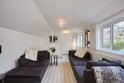 Image de Fantastic 1bd Hideaway, 2 minutes to the Sea