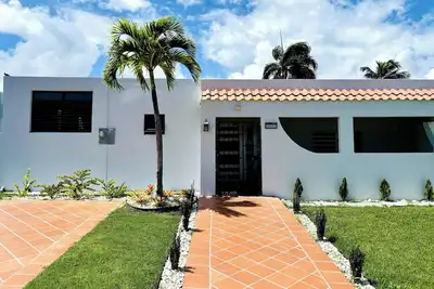 Image de Walk to the beach, 200m Wi-Fi, Bbq, 24h self check-in!