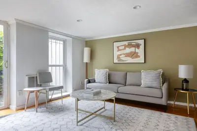 Image de Lovely South End 2br w/ W/D nr Mfa, by Blueground