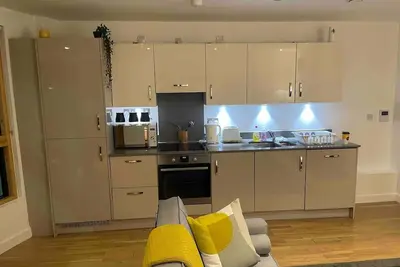 Image de Inviting 2-Bed Apartment in Reading