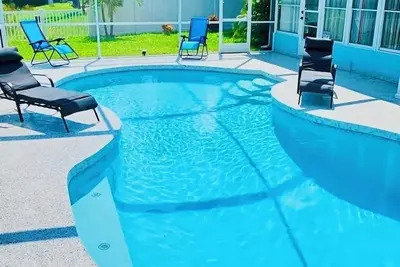 Image de New Luxury Getaway Near Beaches! Heated Pool, Game Room, Img– Limited-Time Offers!