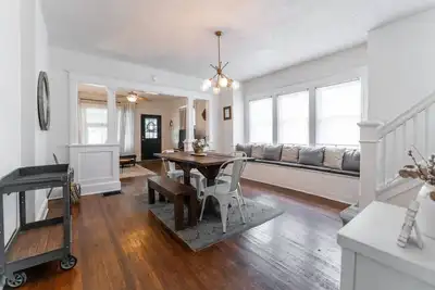 Image de Historic Pet-Friendly Home in Downtown