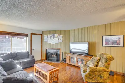 Image de Brian Head Ski Condo - Walk to Giant Steps Lift!