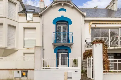 Image de Villa face Ă la mer avec terrasse privative, confort moderne, Wi-Fi gratuit Ă Saint-Nazaire