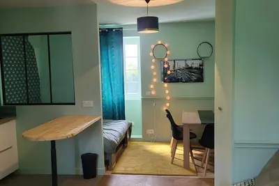 Logement entier: Studio.