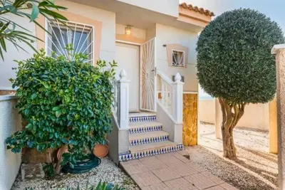 Image de Large Luxury House Near Alicante With Shared Swimming Pool