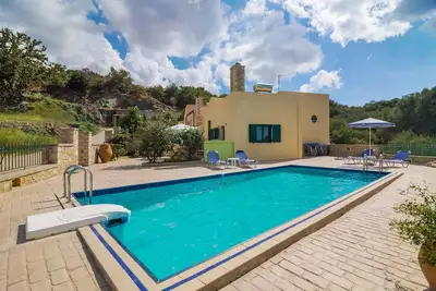 Image de Villa Mourne, 2 Bd, common pool, peaceful!