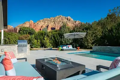 Image de Amazing Views! Peaceful Location! Pool and Hot Tub! - Humphrey Hollow - S033