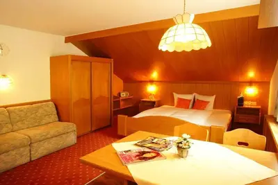 Image de Ferienwohnung Taubenschlag - Landhaus Raich