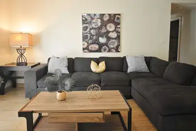 Image de Luxury 2bd/2. 5ba Condo - Unit 107 Tumon Isa