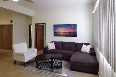 Image de Luxury 3bd/2ba Condo - Unit 203 Tumon Isa
