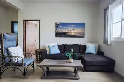 Image de Luxury 3bd/2ba Condo - Unit 205 Tumon Isa