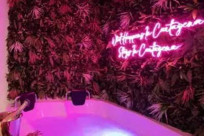 Image de Private Jacuzzi *Guest friendly*