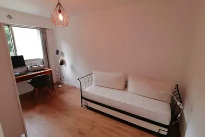 Image de Grand Appartement Ă Suresnes