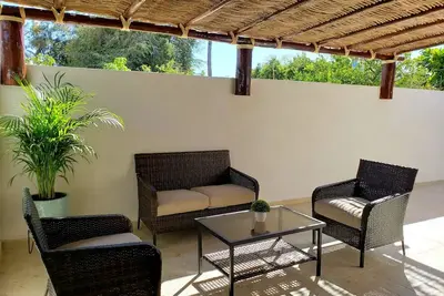 Image de 3 Bedrooms Home 5 min Walking Distance to El Malecon